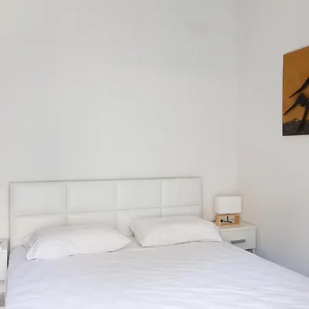 Downtown Supreme Apartman Kavála